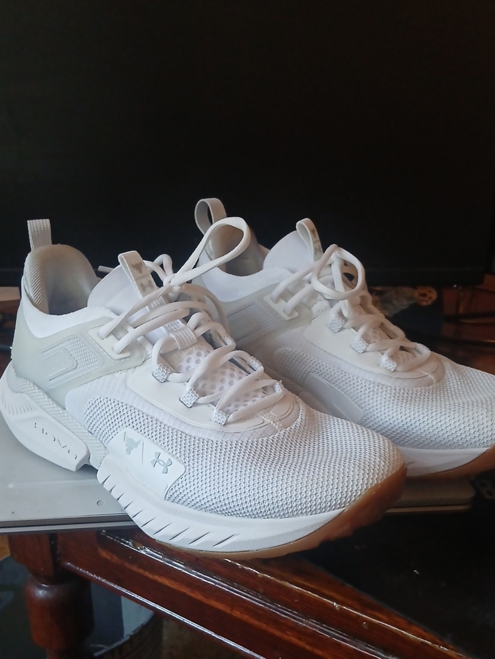 Mens Size 10.5 Under Armour Project Rock Tribase Hovr Athletic Shoes
